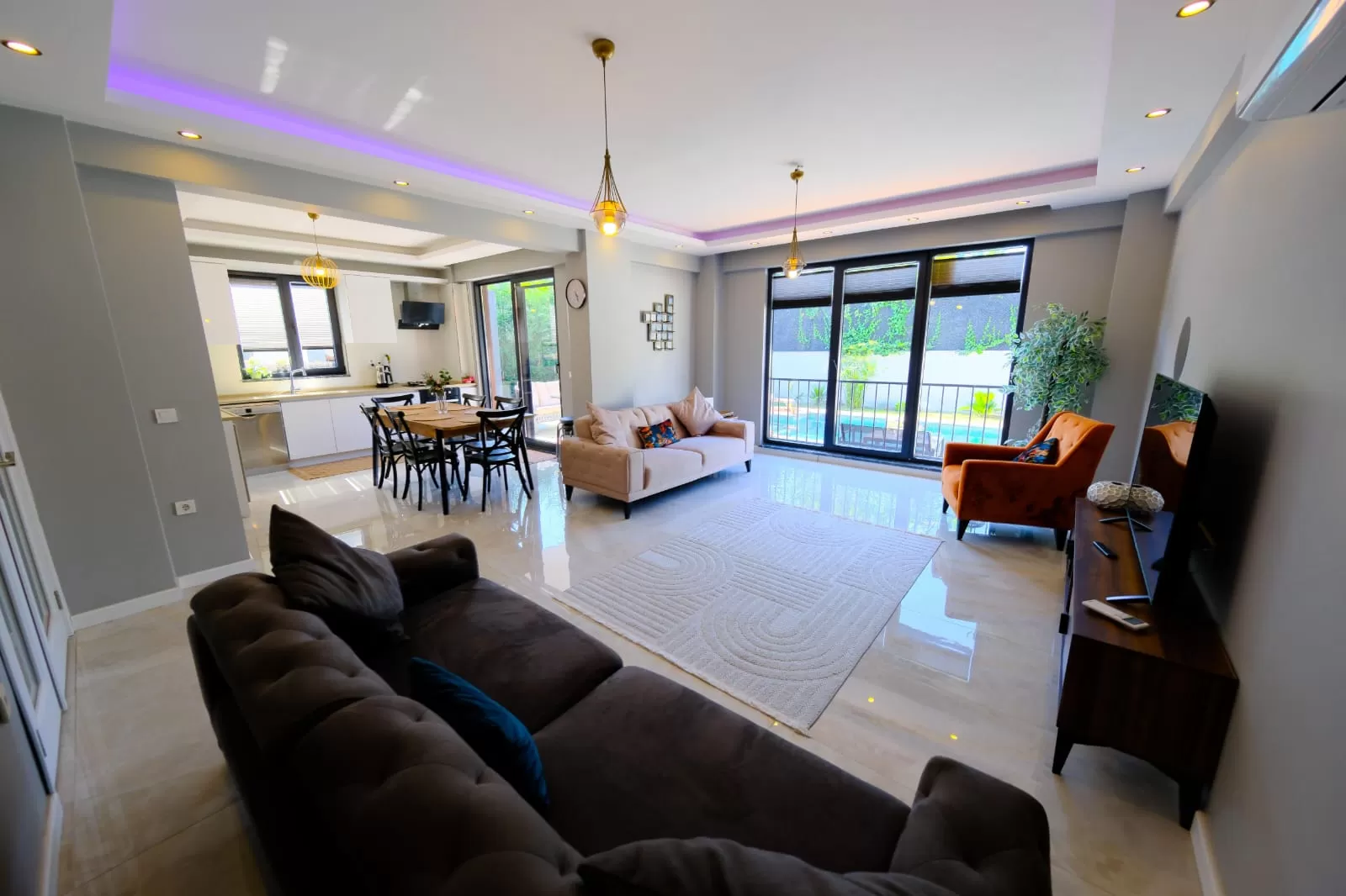 Villa Focus